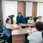 Г. Сисенбина провела встречу с государственными служащими